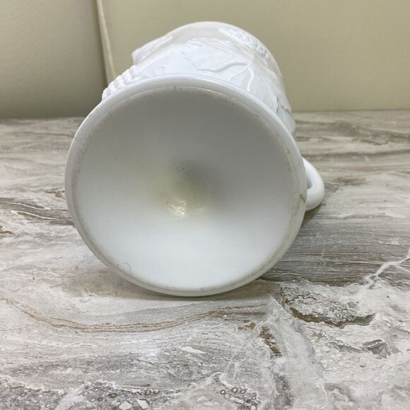 Harvest Milk Glass 64oz PITCHER with Ice Lip ☆ by COLONY ☆ Circa 1960's - Picture 7 of 7